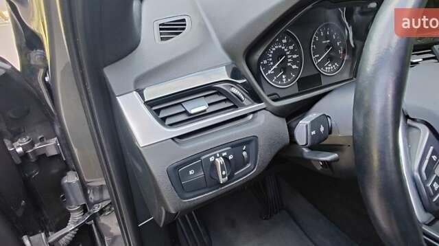Сірий БМВ Х1, об'ємом двигуна 2.8 л та пробігом 142 тис. км за 19999 $, фото 23 на Automoto.ua