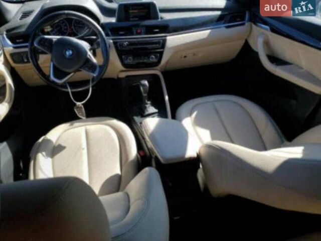 Серый БМВ Х1, объемом двигателя 0 л и пробегом 150 тыс. км за 14500 $, фото 4 на Automoto.ua