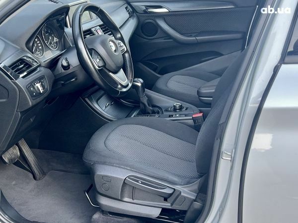Сірий БМВ Х1, об'ємом двигуна 2 л та пробігом 110 тис. км за 22100 $, фото 11 на Automoto.ua