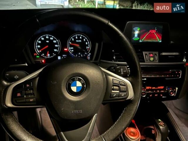 Серый БМВ Х1, объемом двигателя 2 л и пробегом 135 тыс. км за 18000 $, фото 7 на Automoto.ua