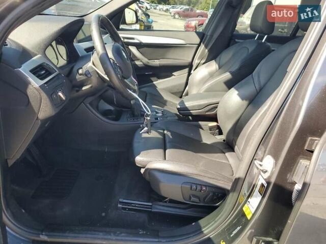 Серый БМВ Х1, объемом двигателя 2 л и пробегом 91 тыс. км за 5200 $, фото 6 на Automoto.ua