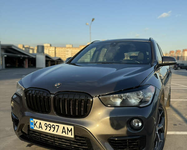 Серый БМВ Х1, объемом двигателя 2 л и пробегом 52 тыс. км за 28000 $, фото 5 на Automoto.ua