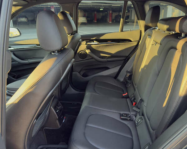 Серый БМВ Х1, объемом двигателя 2 л и пробегом 52 тыс. км за 28000 $, фото 9 на Automoto.ua