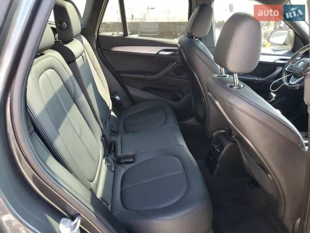 Серый БМВ Х1, объемом двигателя 2 л и пробегом 91 тыс. км за 5200 $, фото 10 на Automoto.ua