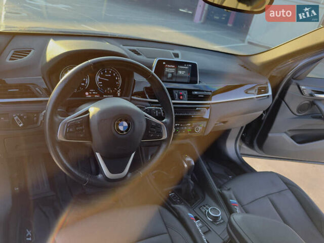 Серый БМВ Х1, объемом двигателя 2 л и пробегом 52 тыс. км за 28000 $, фото 6 на Automoto.ua