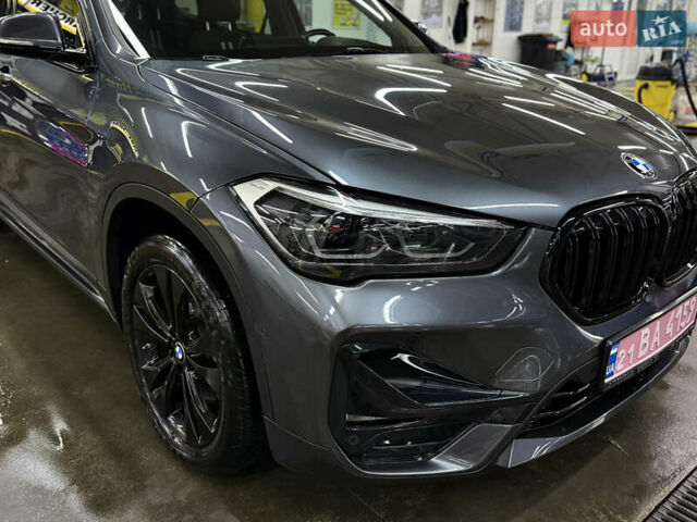 Сірий БМВ Х1, об'ємом двигуна 2 л та пробігом 53 тис. км за 29999 $, фото 22 на Automoto.ua