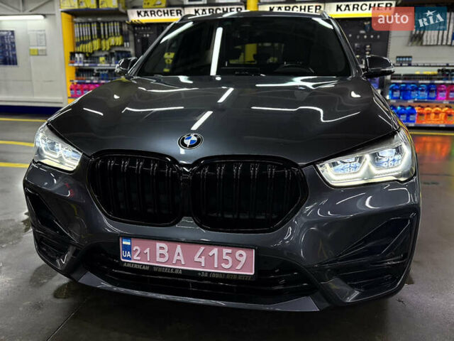 Сірий БМВ Х1, об'ємом двигуна 2 л та пробігом 53 тис. км за 29999 $, фото 9 на Automoto.ua