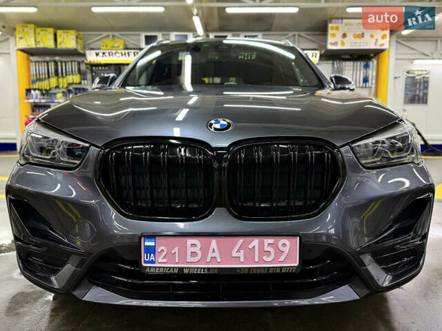 Сірий БМВ Х1, об'ємом двигуна 2 л та пробігом 53 тис. км за 29999 $, фото 16 на Automoto.ua