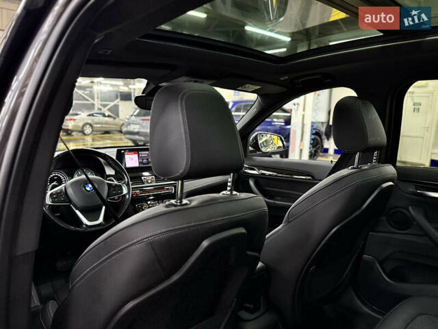 Сірий БМВ Х1, об'ємом двигуна 2 л та пробігом 53 тис. км за 29999 $, фото 48 на Automoto.ua