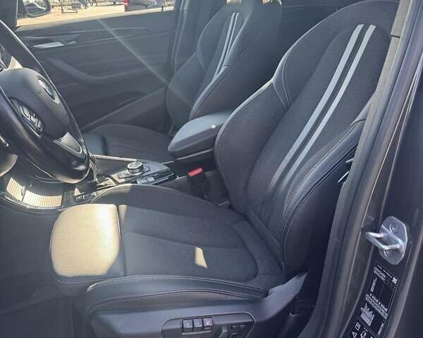 Серый БМВ Х1, объемом двигателя 2 л и пробегом 53 тыс. км за 29800 $, фото 12 на Automoto.ua