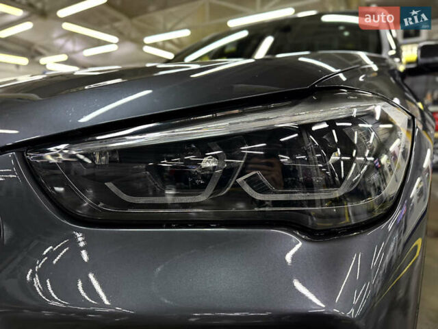 Сірий БМВ Х1, об'ємом двигуна 2 л та пробігом 53 тис. км за 29999 $, фото 19 на Automoto.ua