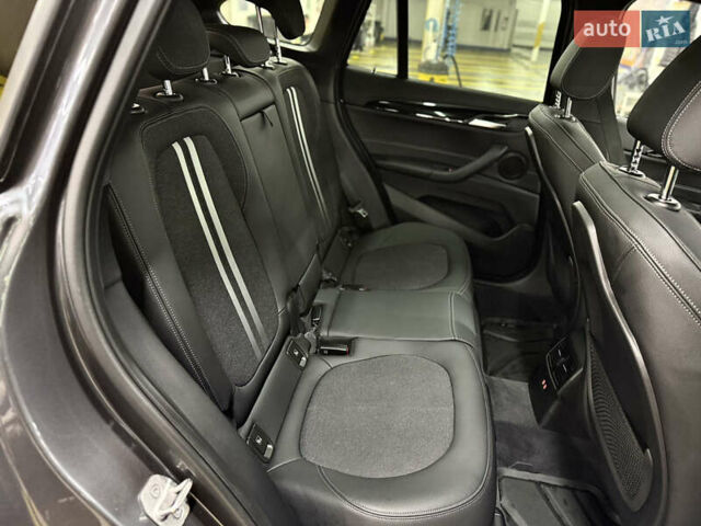 Сірий БМВ Х1, об'ємом двигуна 2 л та пробігом 53 тис. км за 29999 $, фото 55 на Automoto.ua