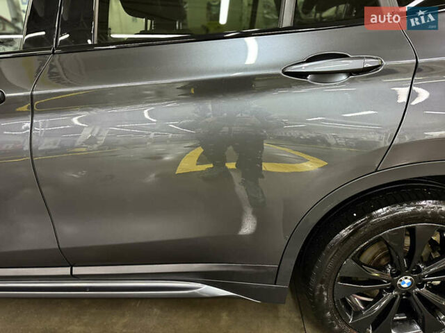 Сірий БМВ Х1, об'ємом двигуна 2 л та пробігом 53 тис. км за 29999 $, фото 13 на Automoto.ua