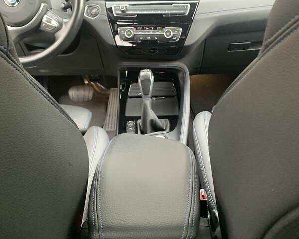 Серый БМВ Х1, объемом двигателя 2 л и пробегом 60 тыс. км за 33000 $, фото 5 на Automoto.ua