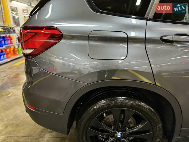Сірий БМВ Х1, об'ємом двигуна 2 л та пробігом 53 тис. км за 29999 $, фото 26 на Automoto.ua