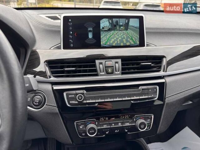 Сірий БМВ Х1, об'ємом двигуна 0 л та пробігом 180 тис. км за 22500 $, фото 31 на Automoto.ua