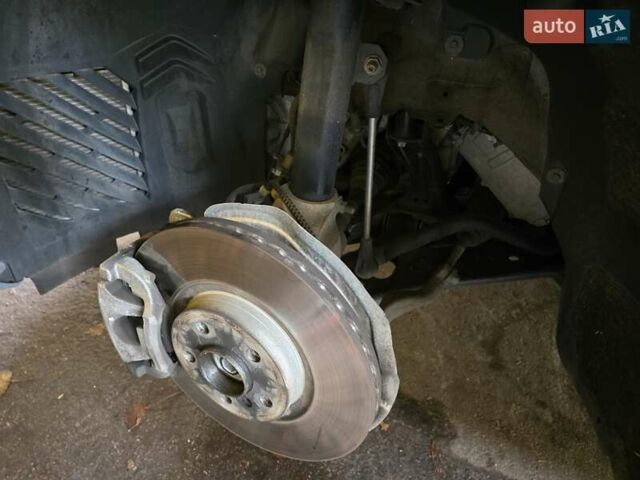 Серый БМВ Х1, объемом двигателя 2 л и пробегом 33 тыс. км за 38500 $, фото 26 на Automoto.ua