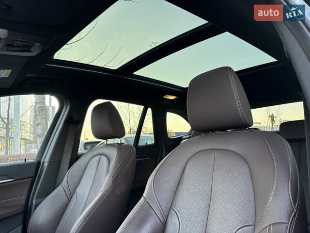 Серый БМВ Х1, объемом двигателя 1.5 л и пробегом 39 тыс. км за 32700 $, фото 31 на Automoto.ua