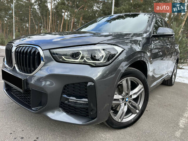 Серый БМВ Х1, объемом двигателя 2 л и пробегом 20 тыс. км за 35500 $, фото 1 на Automoto.ua