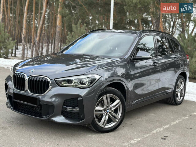 Серый БМВ Х1, объемом двигателя 2 л и пробегом 20 тыс. км за 35500 $, фото 30 на Automoto.ua