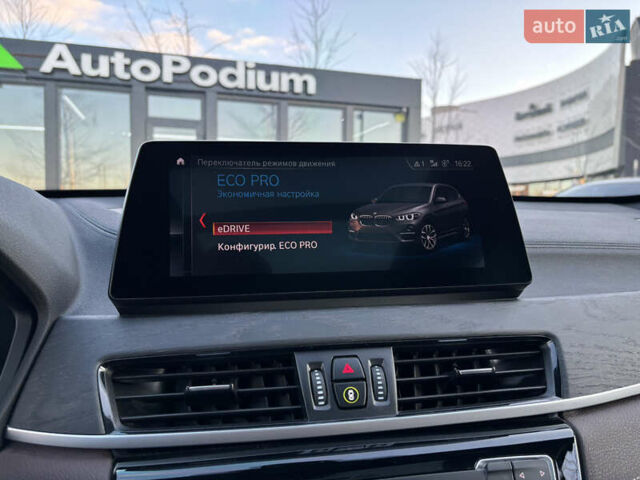 Серый БМВ Х1, объемом двигателя 1.5 л и пробегом 39 тыс. км за 32700 $, фото 35 на Automoto.ua