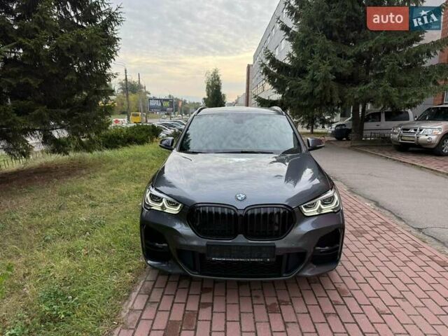 Серый БМВ Х1, объемом двигателя 2 л и пробегом 30 тыс. км за 35700 $, фото 24 на Automoto.ua