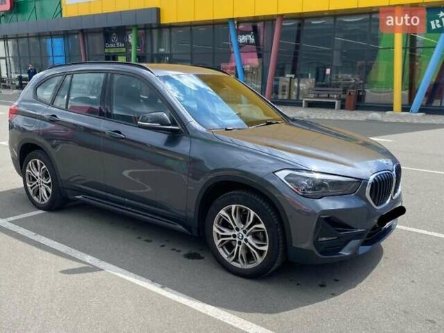 Серый БМВ Х1, объемом двигателя 2 л и пробегом 49 тыс. км за 36000 $, фото 4 на Automoto.ua