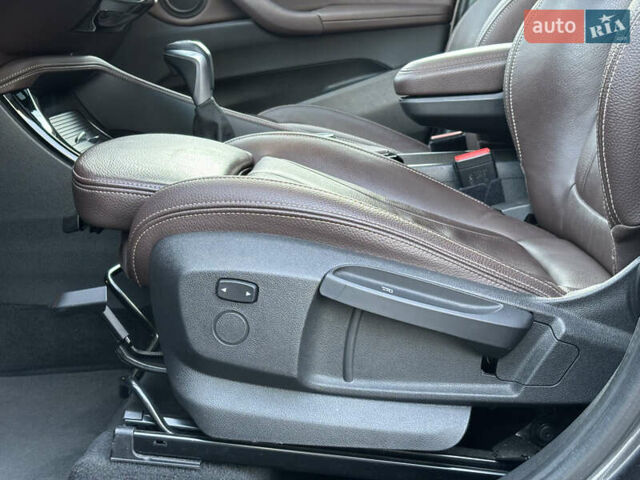 Серый БМВ Х1, объемом двигателя 1.5 л и пробегом 39 тыс. км за 32700 $, фото 22 на Automoto.ua