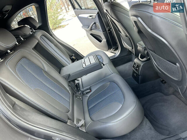 Серый БМВ Х1, объемом двигателя 2 л и пробегом 20 тыс. км за 35500 $, фото 66 на Automoto.ua