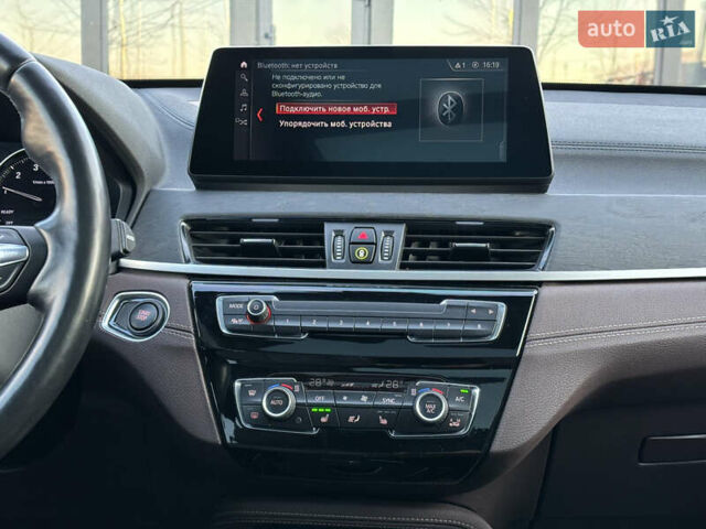 Серый БМВ Х1, объемом двигателя 1.5 л и пробегом 39 тыс. км за 32700 $, фото 48 на Automoto.ua