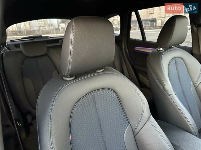 Серый БМВ Х1, объемом двигателя 2 л и пробегом 25 тыс. км за 34999 $, фото 3 на Automoto.ua