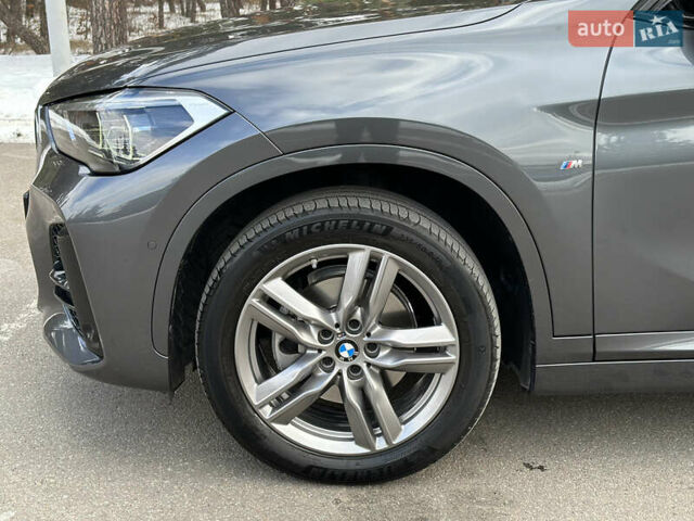 Серый БМВ Х1, объемом двигателя 2 л и пробегом 20 тыс. км за 35500 $, фото 7 на Automoto.ua