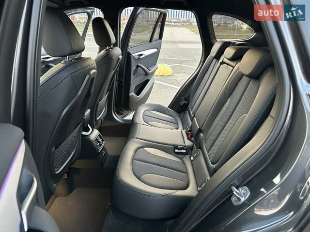 Серый БМВ Х1, объемом двигателя 2 л и пробегом 25 тыс. км за 34999 $, фото 16 на Automoto.ua