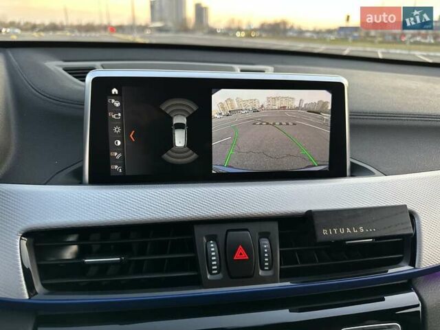 Серый БМВ Х1, объемом двигателя 2 л и пробегом 25 тыс. км за 34999 $, фото 27 на Automoto.ua