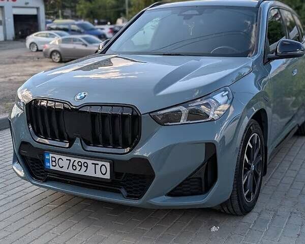 Серый БМВ Х1, объемом двигателя 1.5 л и пробегом 60 тыс. км за 42999 $, фото 3 на Automoto.ua