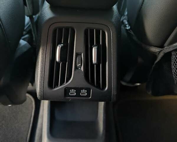 Серый БМВ Х1, объемом двигателя 1.5 л и пробегом 60 тыс. км за 42999 $, фото 28 на Automoto.ua