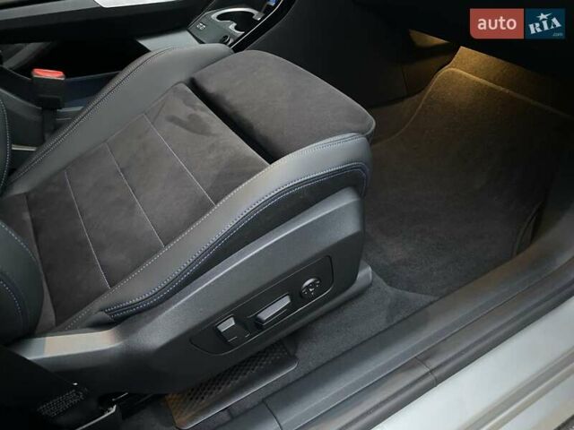 Сірий БМВ Х1, об'ємом двигуна 2 л та пробігом 6 тис. км за 49500 $, фото 29 на Automoto.ua