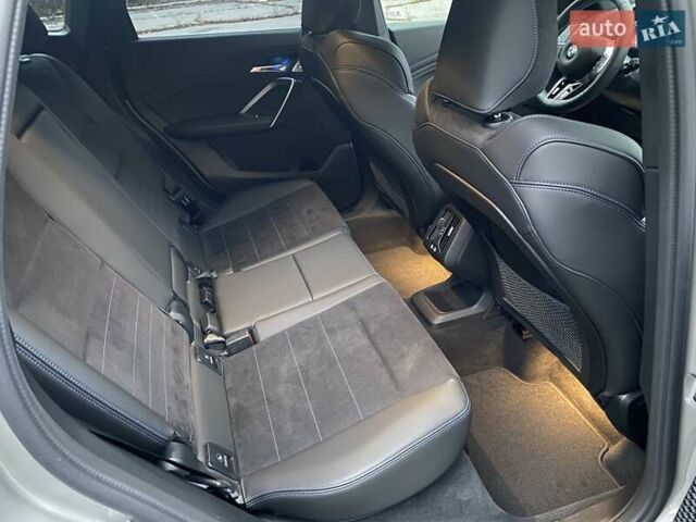Сірий БМВ Х1, об'ємом двигуна 2 л та пробігом 6 тис. км за 49500 $, фото 34 на Automoto.ua