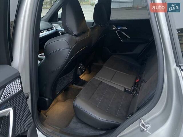 Сірий БМВ Х1, об'ємом двигуна 2 л та пробігом 6 тис. км за 49500 $, фото 35 на Automoto.ua