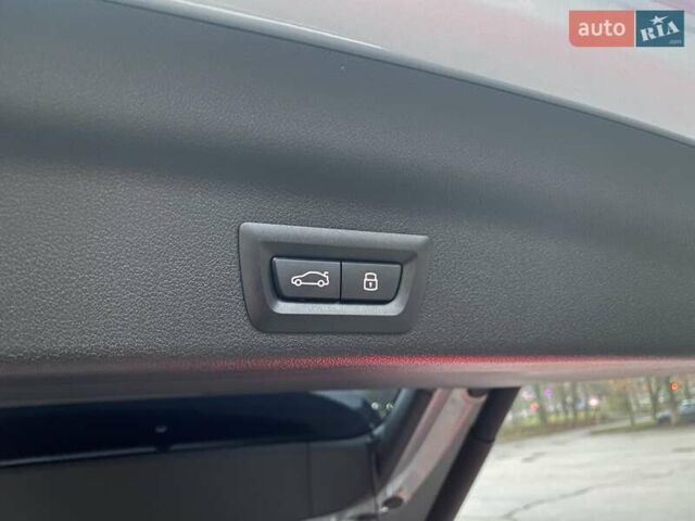 Сірий БМВ Х1, об'ємом двигуна 2 л та пробігом 6 тис. км за 49500 $, фото 45 на Automoto.ua