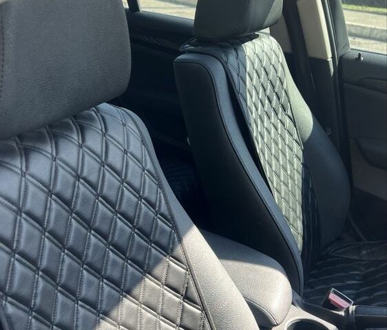 Синій БМВ Х1, об'ємом двигуна 2 л та пробігом 238 тис. км за 10102 $, фото 4 на Automoto.ua