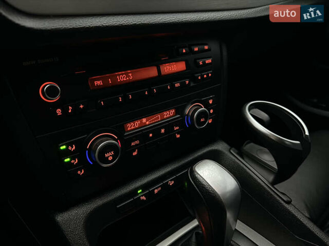 Синій БМВ Х1, об'ємом двигуна 2 л та пробігом 297 тис. км за 11499 $, фото 31 на Automoto.ua