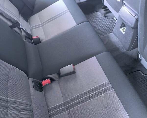 Синий БМВ Х1, объемом двигателя 2 л и пробегом 277 тыс. км за 8700 $, фото 12 на Automoto.ua