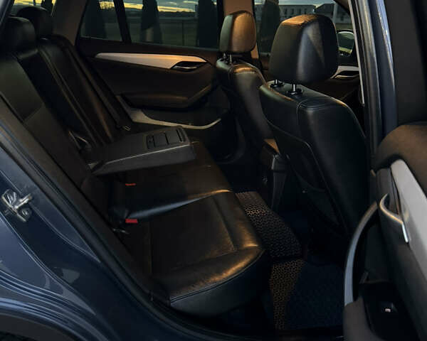 Синий БМВ Х1, объемом двигателя 2 л и пробегом 297 тыс. км за 11700 $, фото 37 на Automoto.ua