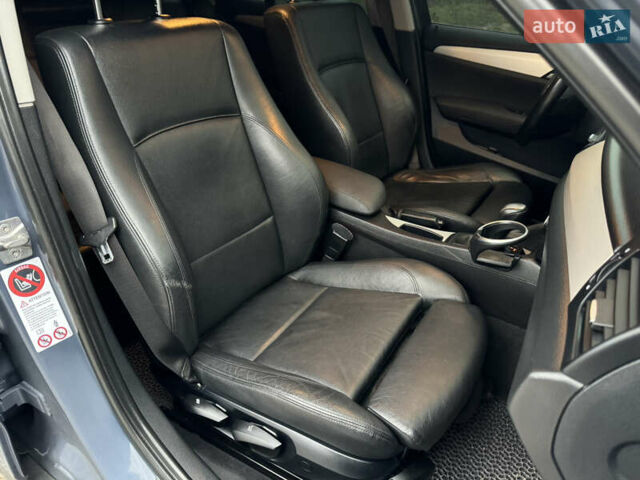 Синій БМВ Х1, об'ємом двигуна 2 л та пробігом 297 тис. км за 11499 $, фото 23 на Automoto.ua