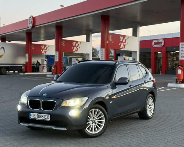 Синий БМВ Х1, объемом двигателя 2 л и пробегом 297 тыс. км за 11700 $, фото 4 на Automoto.ua