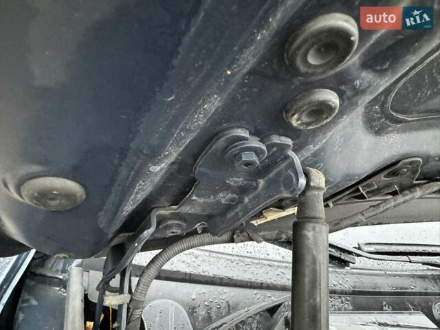 Синій БМВ Х1, об'ємом двигуна 2 л та пробігом 297 тис. км за 11499 $, фото 38 на Automoto.ua