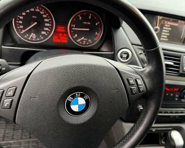 Синий БМВ Х1, объемом двигателя 2 л и пробегом 266 тыс. км за 11500 $, фото 7 на Automoto.ua