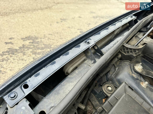 Синій БМВ Х1, об'ємом двигуна 2 л та пробігом 297 тис. км за 11499 $, фото 39 на Automoto.ua