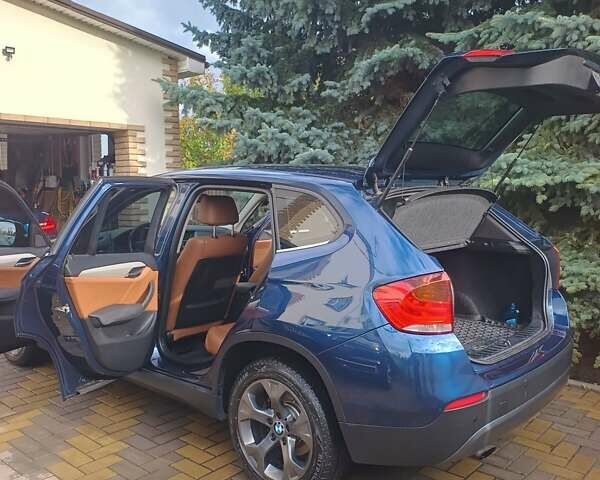 БМВ Х1 2012 в Черкассах на Automoto.ua Синий БМВ Х1, объемом двигателя 2 л и пробегом 268 тыс. км за 12600 $, фото 9 на Automoto.ua